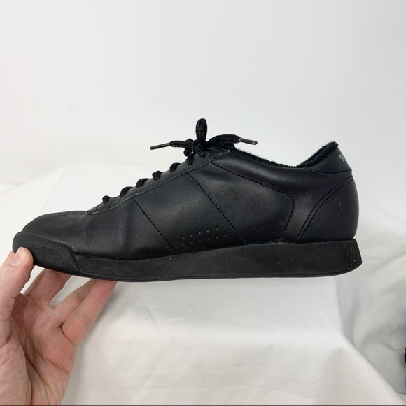 Vtg Reebok Classic Shoes Womens Sz 6.5 Black - Picture 2 of 7